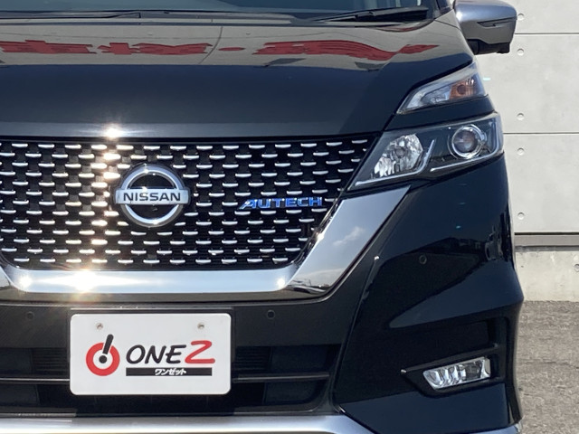 日産 セレナ 2.0 AUTECH スポーツスペックの中古車