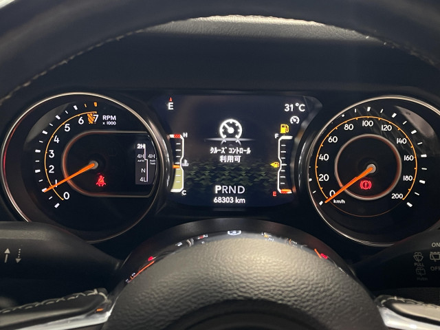 ジープ ラングラー アンリミテッド サハラ 3.6L 4WDの中古車