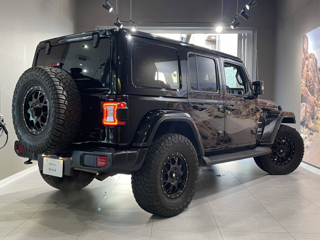 ジープ ラングラー アンリミテッド サハラ 3.6L 4WDの中古車