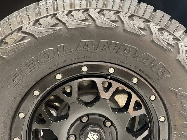 ジープ ラングラー アンリミテッド サハラ 3.6L 4WDの中古車