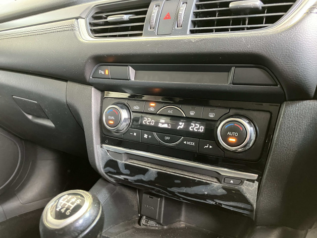 マツダ アテンザワゴン 2.2 XD プロアクティブ ディーゼルターボの中古車