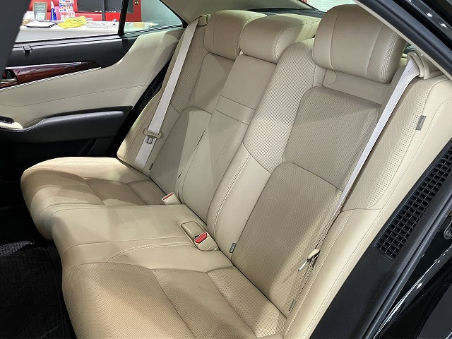 トヨタ クラウンマジェスタ 3.5 Fバージョンの中古車