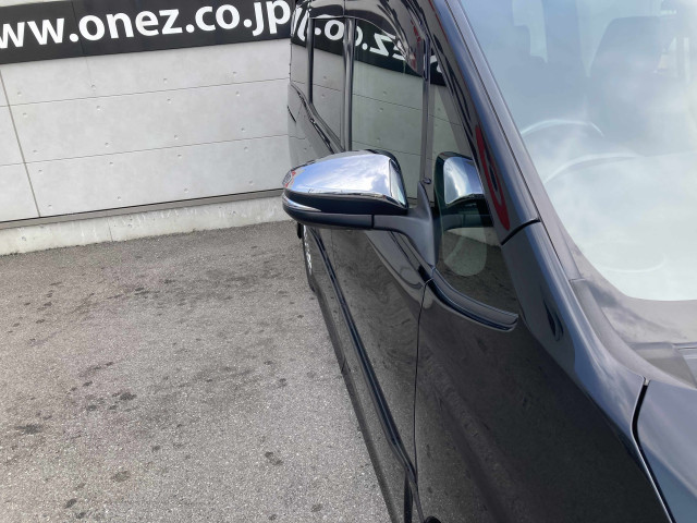 トヨタ ヴォクシー 1.8 ハイブリッド ZS 煌Ⅲの中古車