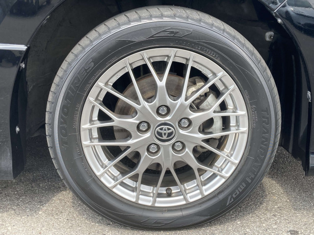 トヨタ ヴォクシー 1.8 ハイブリッド ZS 煌Ⅲの中古車