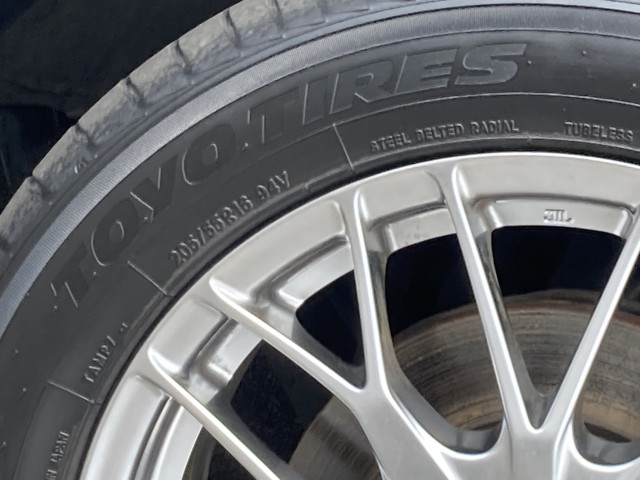 トヨタ ヴォクシー 1.8 ハイブリッド ZS 煌Ⅲの中古車