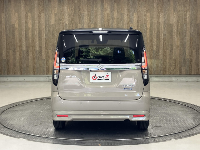 当社の在庫は、全車第三者機関の査定を通った車両ですので、状態に関しましては確かな一台を御案内致しております。