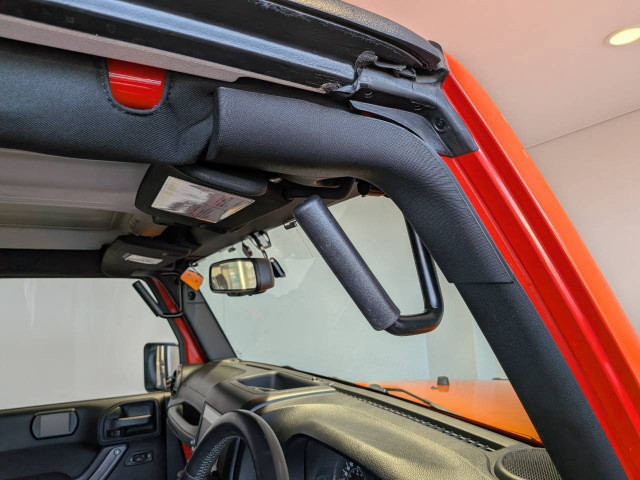 ジープ ラングラー アンリミテッド サンセット オレンジ 4WDの中古車