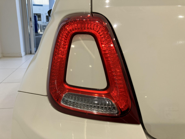 フィアット 500 1.2 カルトの中古車
