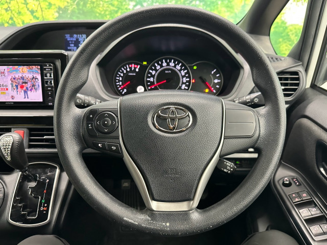 トヨタ ノア Xの中古車
