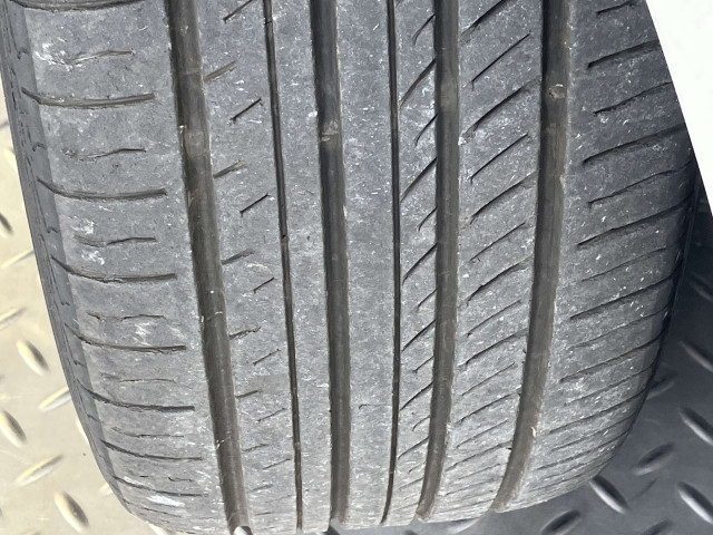 トヨタ プリウス 1.8 A ツーリングセレクションの中古車