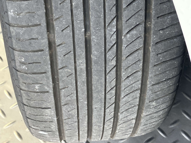 トヨタ プリウス 1.8 A ツーリングセレクションの中古車