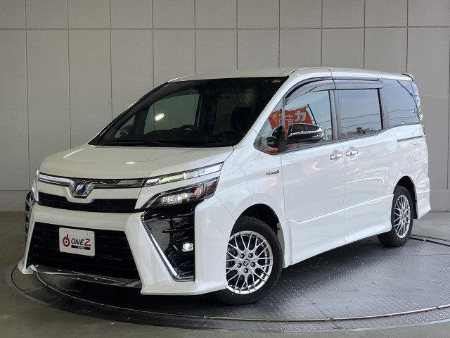 トヨタ ヴォクシーハイブリッド 1.8 ハイブリッド ZS 煌Ⅱの中古車
