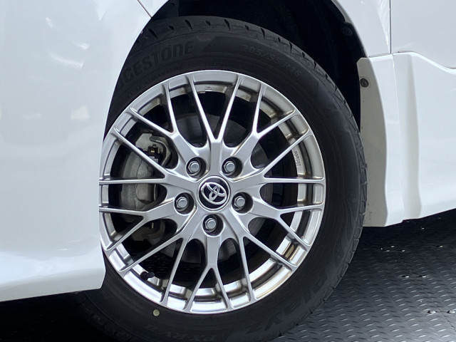 トヨタ ヴォクシーハイブリッド 1.8 ハイブリッド ZS 煌Ⅱの中古車