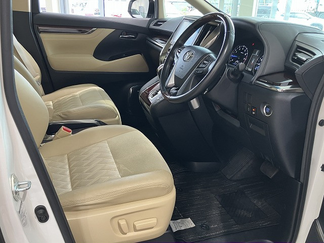 トヨタ アルファード 2.5 Gの中古車