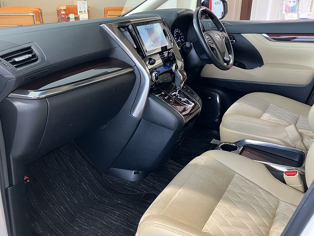 トヨタ アルファード 2.5 Gの中古車