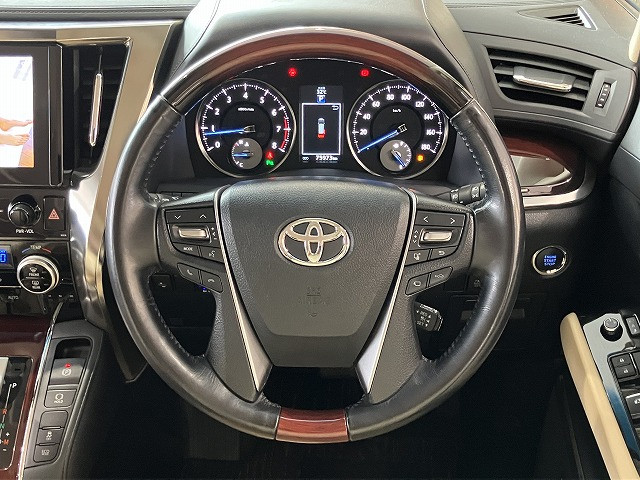 トヨタ アルファード 2.5 Gの中古車