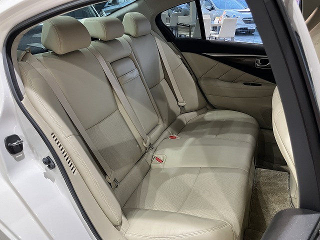 日産 スカイライン 3.5 350GT ハイブリッド タイプSPの中古車