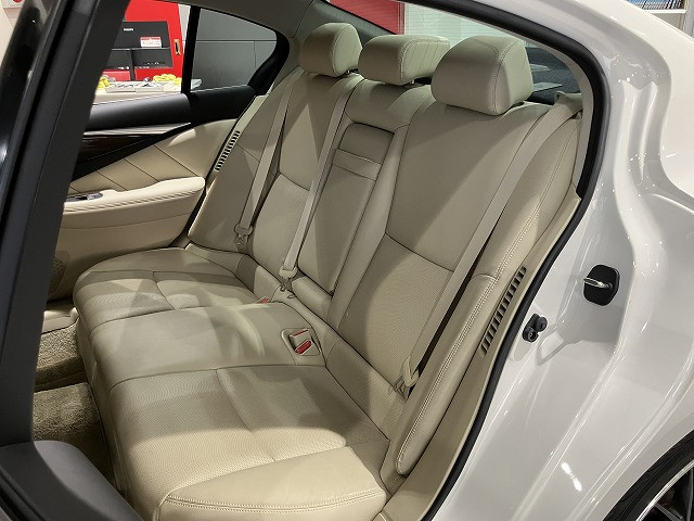 日産 スカイライン 3.5 350GT ハイブリッド タイプSPの中古車