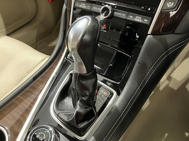 日産 スカイライン 3.5 350GT ハイブリッド タイプSPの中古車
