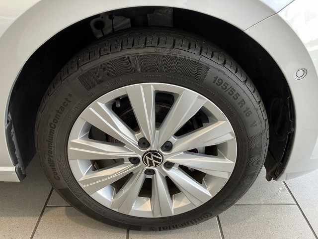 フォルクスワーゲン ポロ TSI ハイラインの中古車