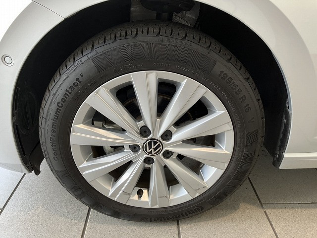 フォルクスワーゲン ポロ TSI ハイラインの中古車
