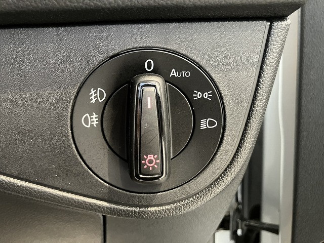 フォルクスワーゲン ポロ TSI ハイラインの中古車