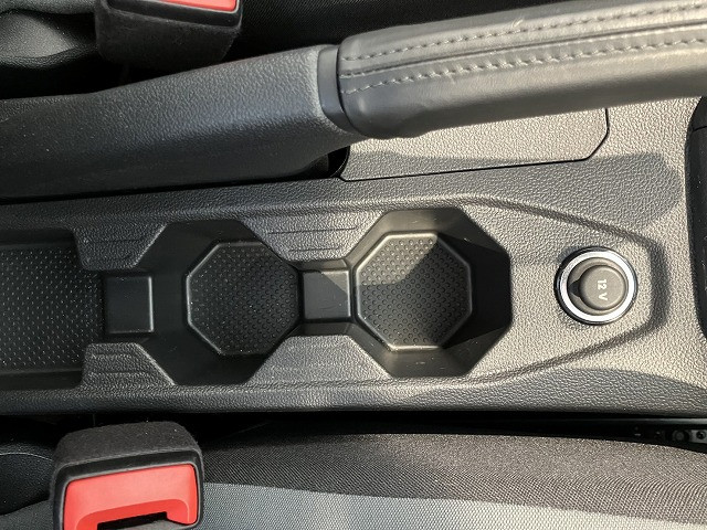 フォルクスワーゲン ポロ TSI ハイラインの中古車