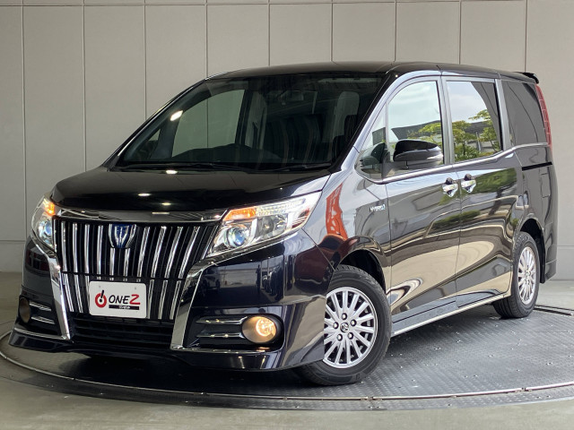 トヨタ エスクァイア 1.8 ハイブリッド Giの中古車