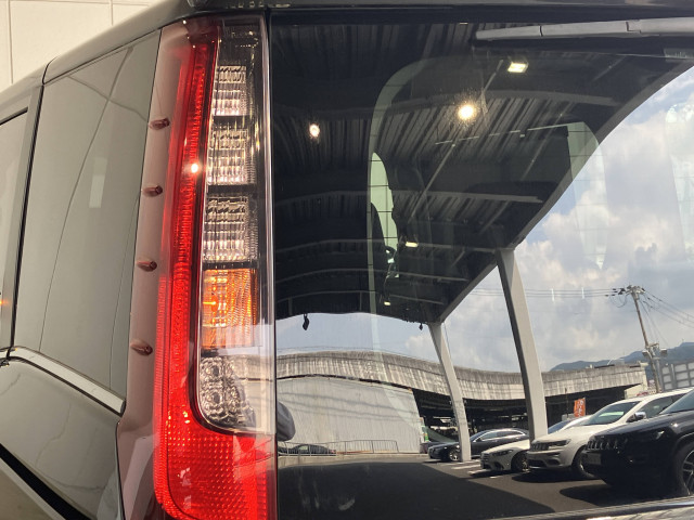 トヨタ エスクァイア 1.8 ハイブリッド Giの中古車