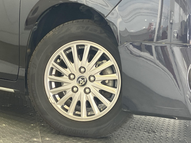 トヨタ エスクァイア 1.8 ハイブリッド Giの中古車