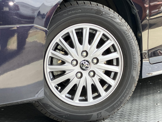 トヨタ エスクァイア 1.8 ハイブリッド Giの中古車