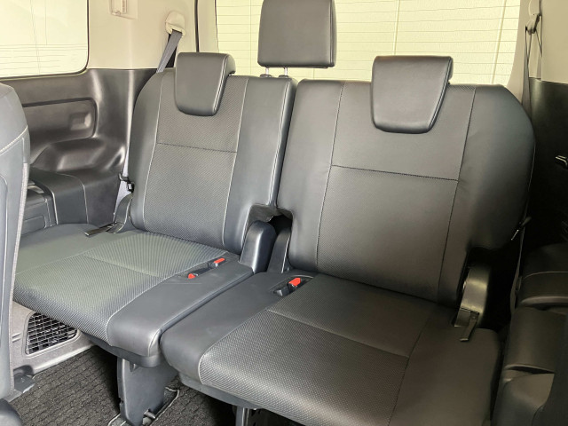 トヨタ エスクァイア 1.8 ハイブリッド Giの中古車