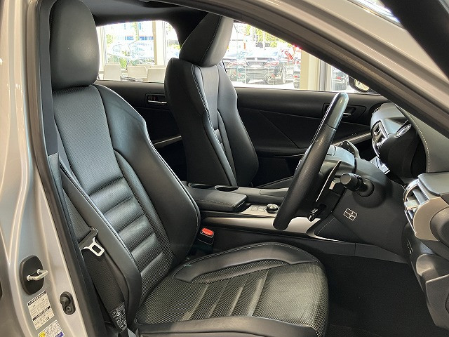 レクサス IS 200t Fスポーツの中古車