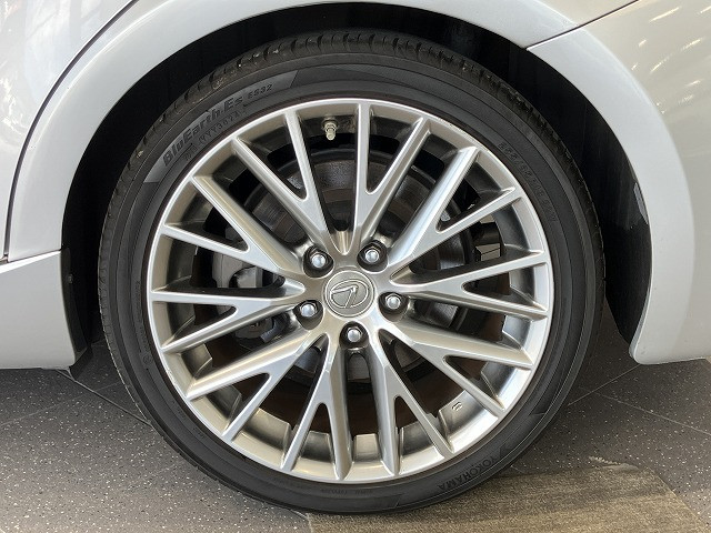 レクサス IS 200t Fスポーツの中古車