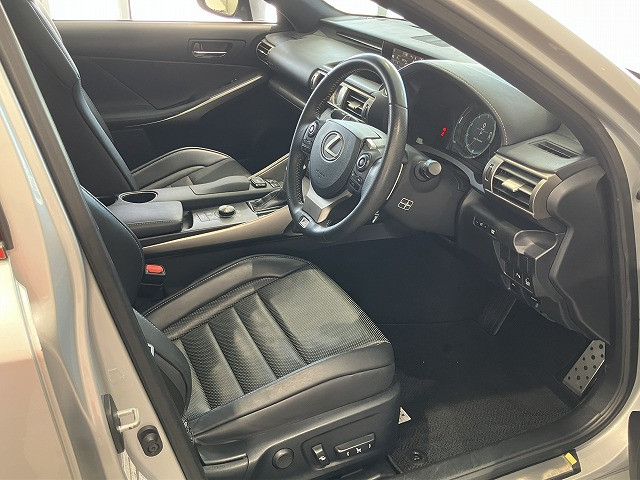 レクサス IS 200t Fスポーツの中古車