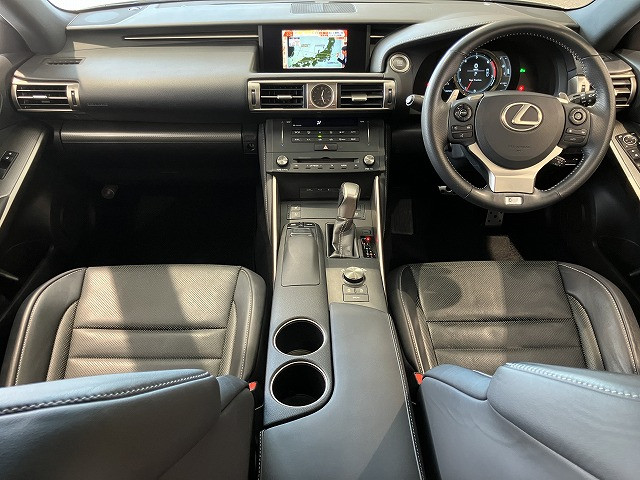 レクサス IS 200t Fスポーツの中古車