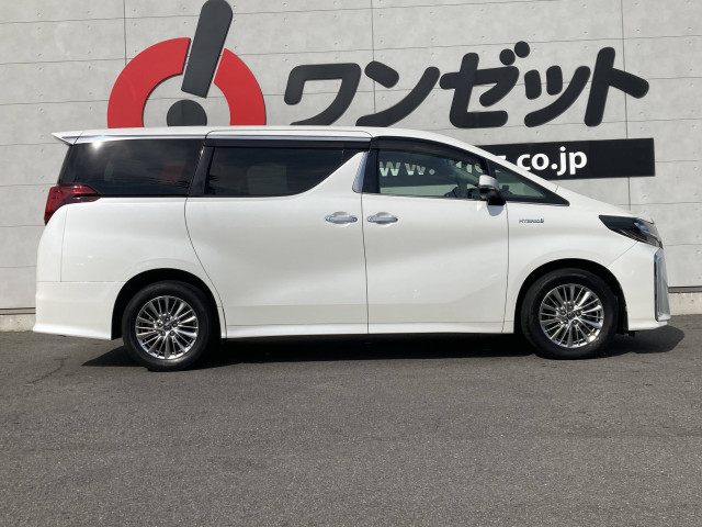 トヨタ アルファード ハイブリッド 2.5 S E-Four 4WDの中古車