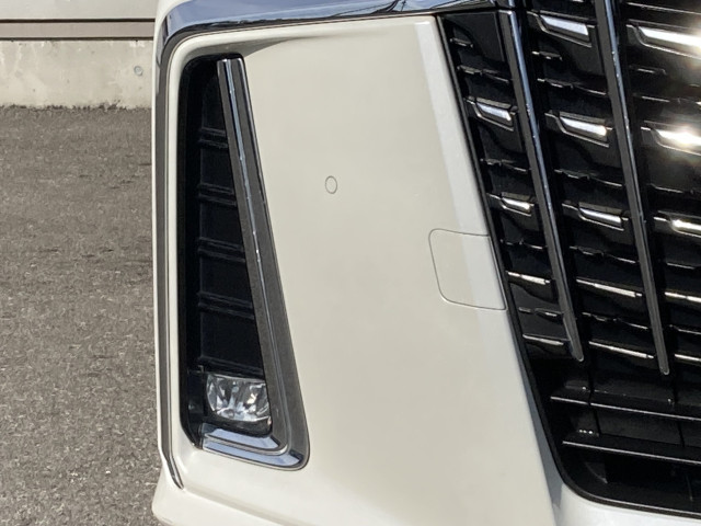 トヨタ アルファード ハイブリッド 2.5 S E-Four 4WDの中古車