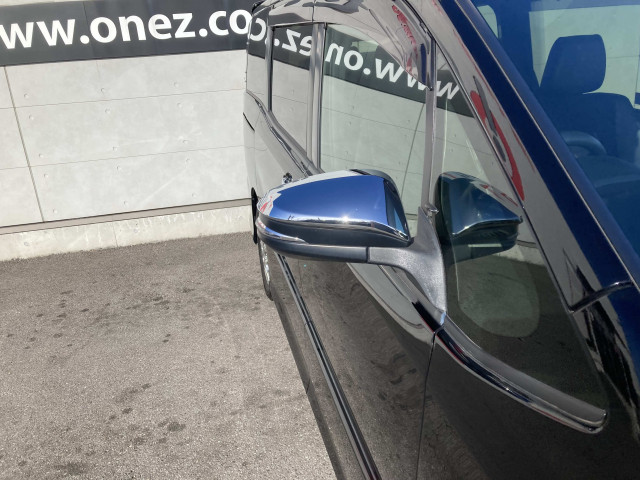 トヨタ ヴォクシー 1.8 ハイブリッド ZS 煌Ⅲの中古車