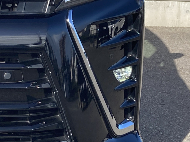 トヨタ ヴォクシー 1.8 ハイブリッド ZS 煌Ⅲの中古車