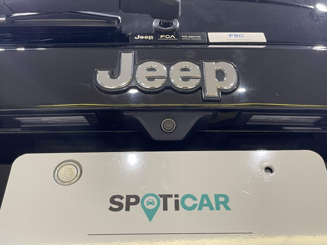 ジープ レネゲード リミテッドの中古車