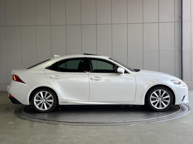 レクサス IS 300hの中古車