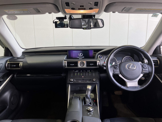 レクサス IS 300hの中古車