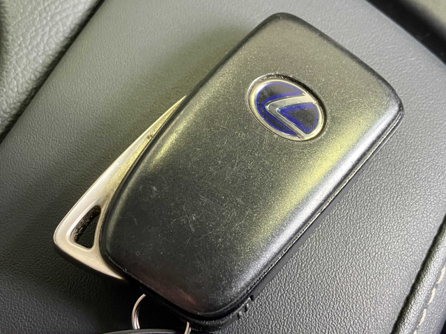 レクサス IS 300hの中古車