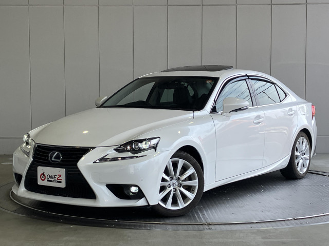 レクサス IS 300hの中古車