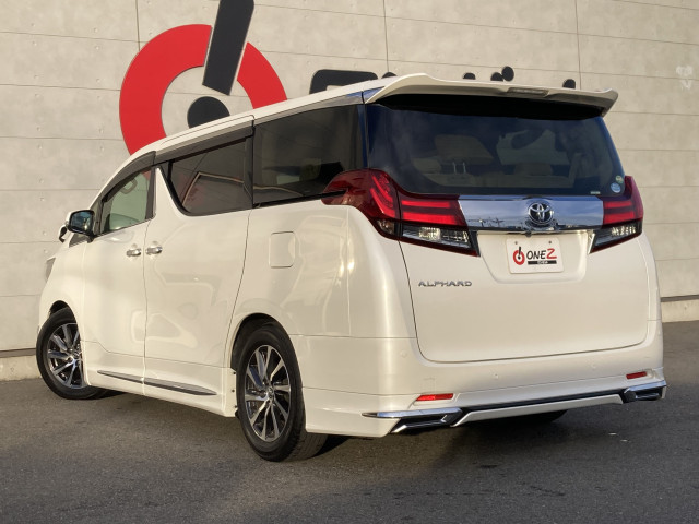トヨタ アルファード 2.5 G 4WDの中古車
