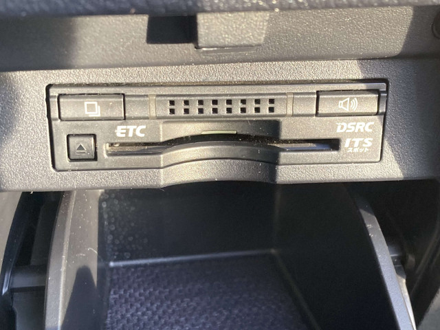 トヨタ アルファード 2.5 G 4WDの中古車