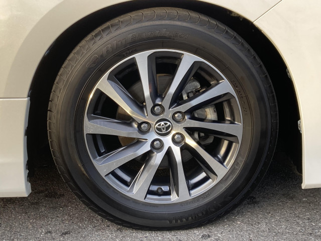 トヨタ アルファード 2.5 G 4WDの中古車