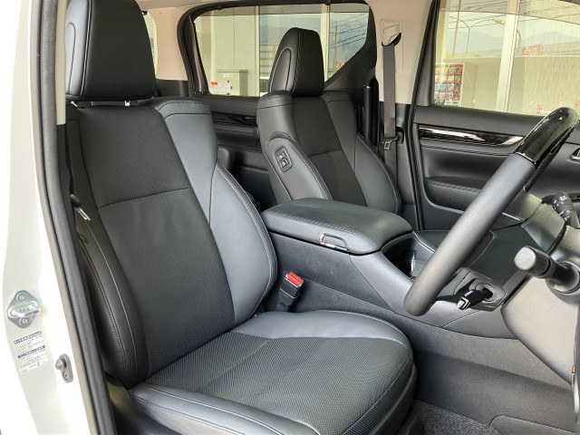 トヨタ アルファード 2.5 S Cパッケージの中古車