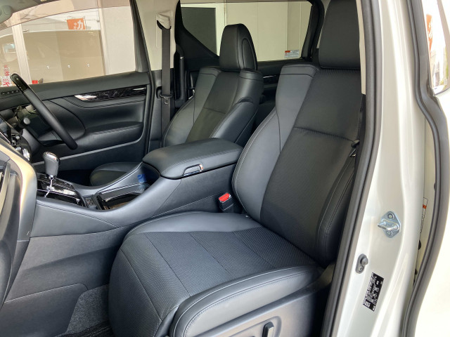トヨタ アルファード 2.5 S Cパッケージの中古車